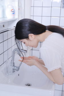 关于两个人的bd高清视频免费的信息