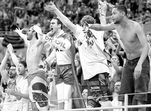 through（throughout the day）