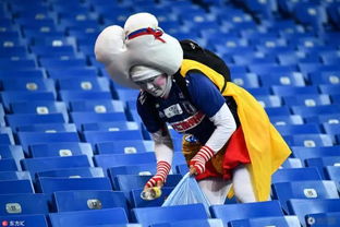 日本打扫更衣室留下11只纸鹤的电影（日本打扫更衣室留下11只纸鹤的电影叫什么）